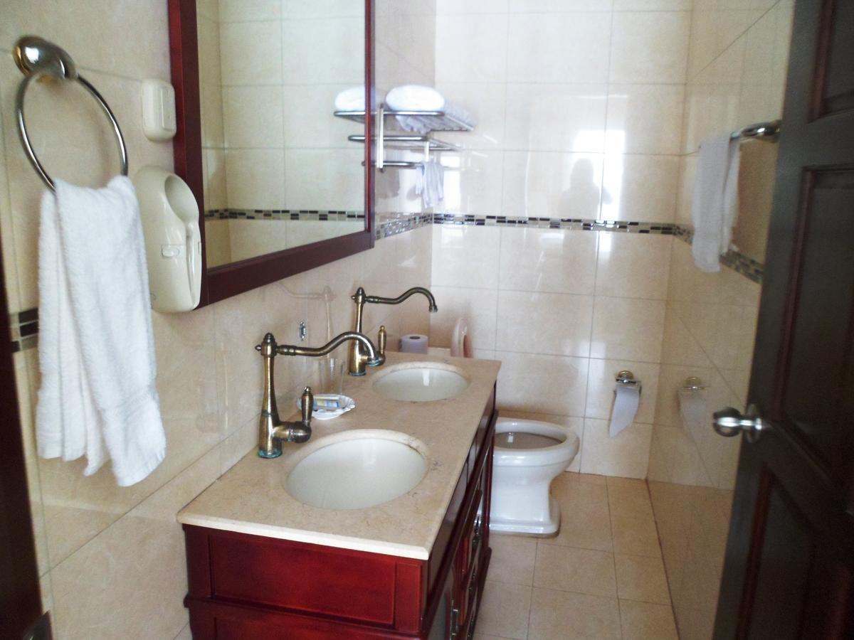 Aruba Breeze Condo Oranjestad Luaran gambar