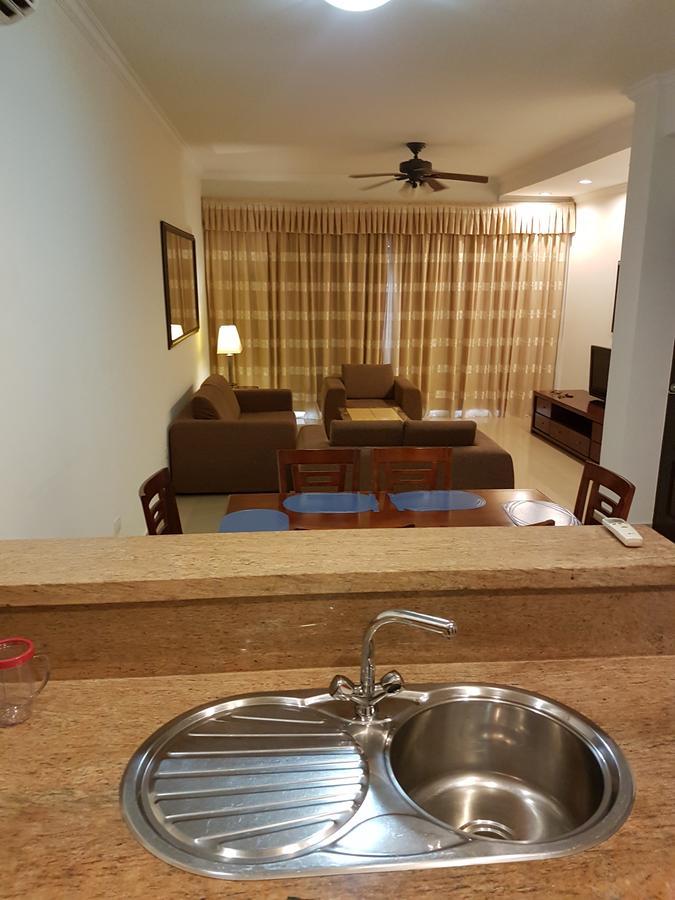 Aruba Breeze Condo Oranjestad Luaran gambar